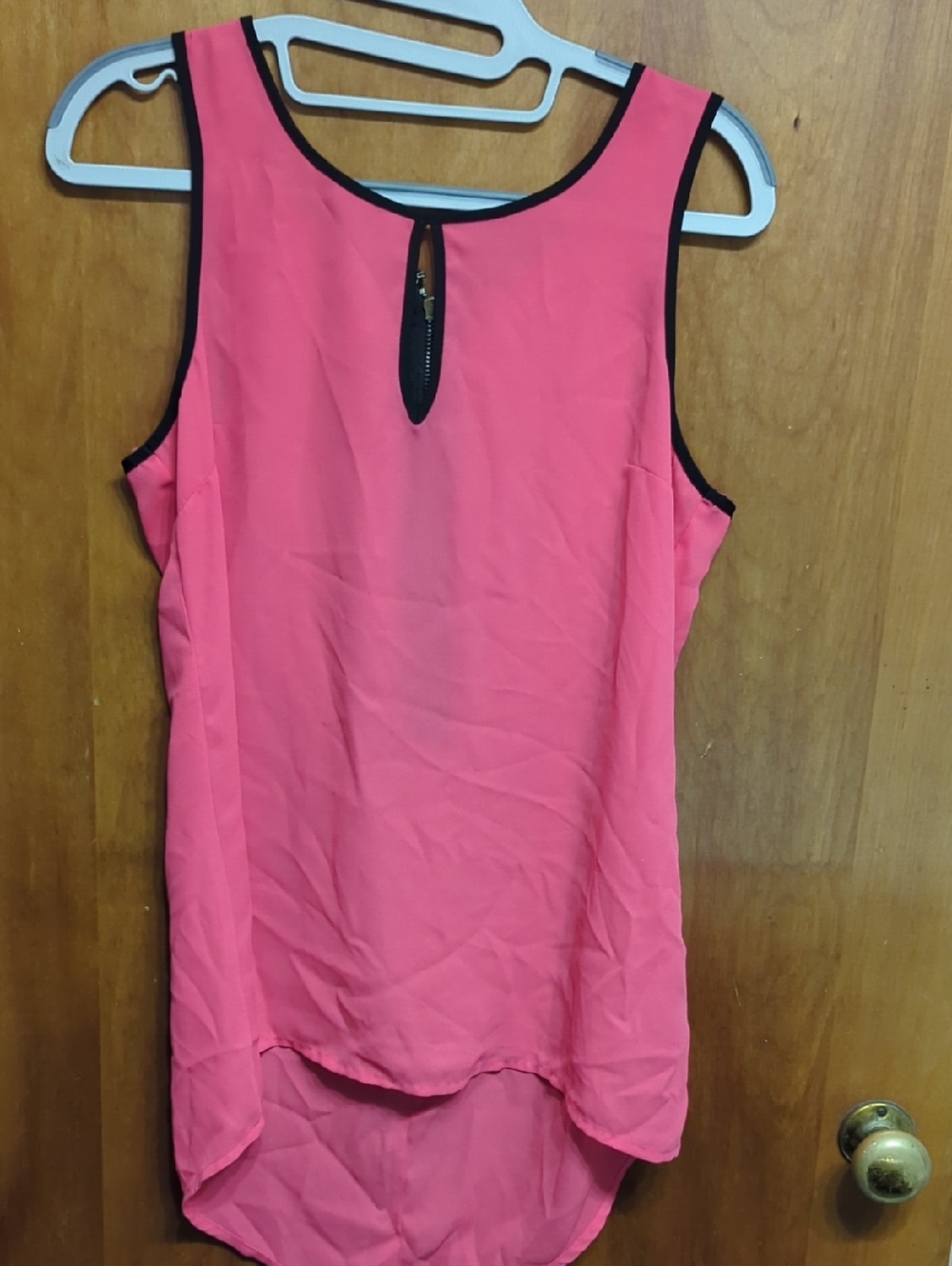 Studio Y Pink Sleeveless High-Low Tank with Black Trim